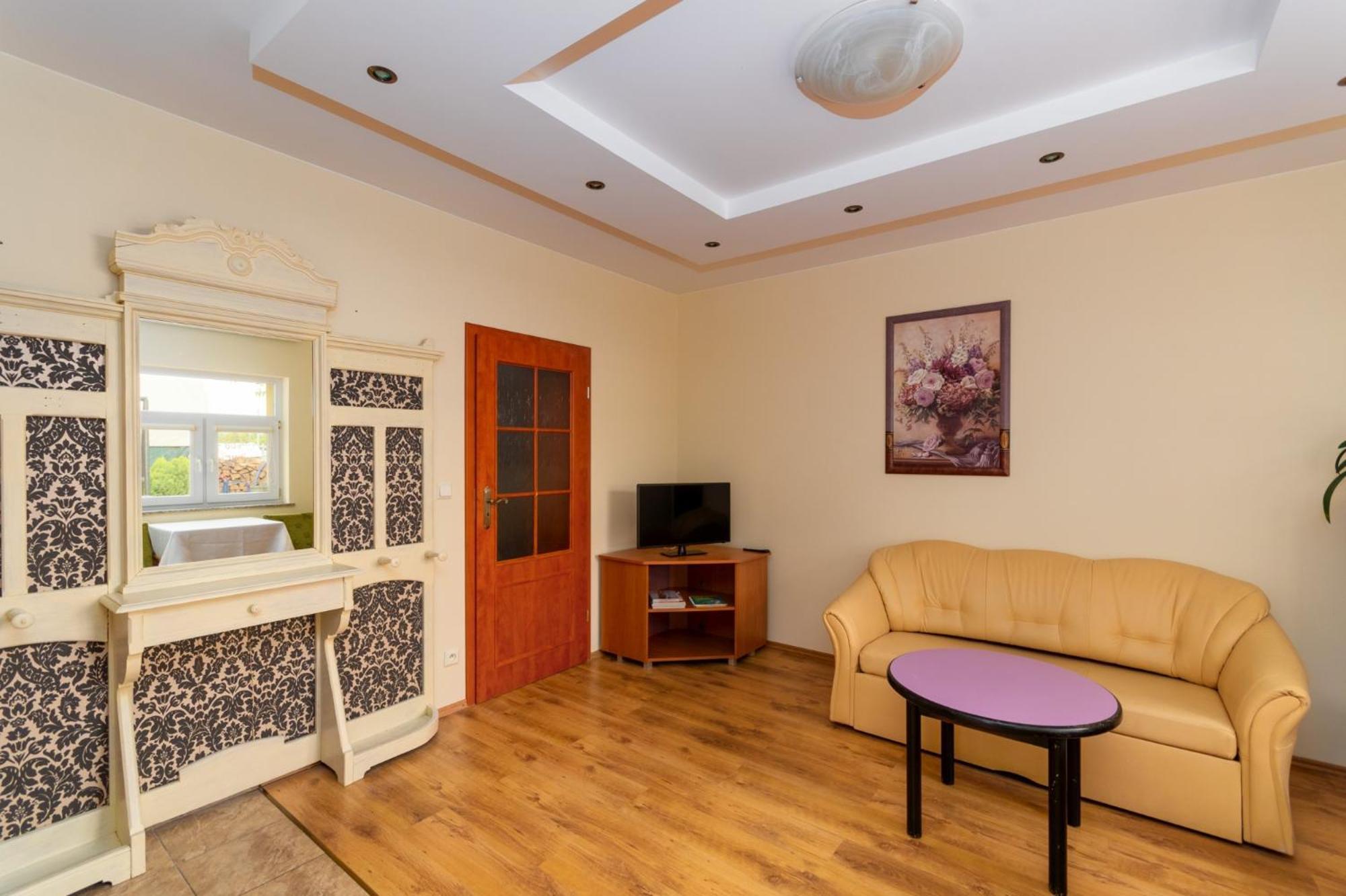 Airport Comfort Apartment *
